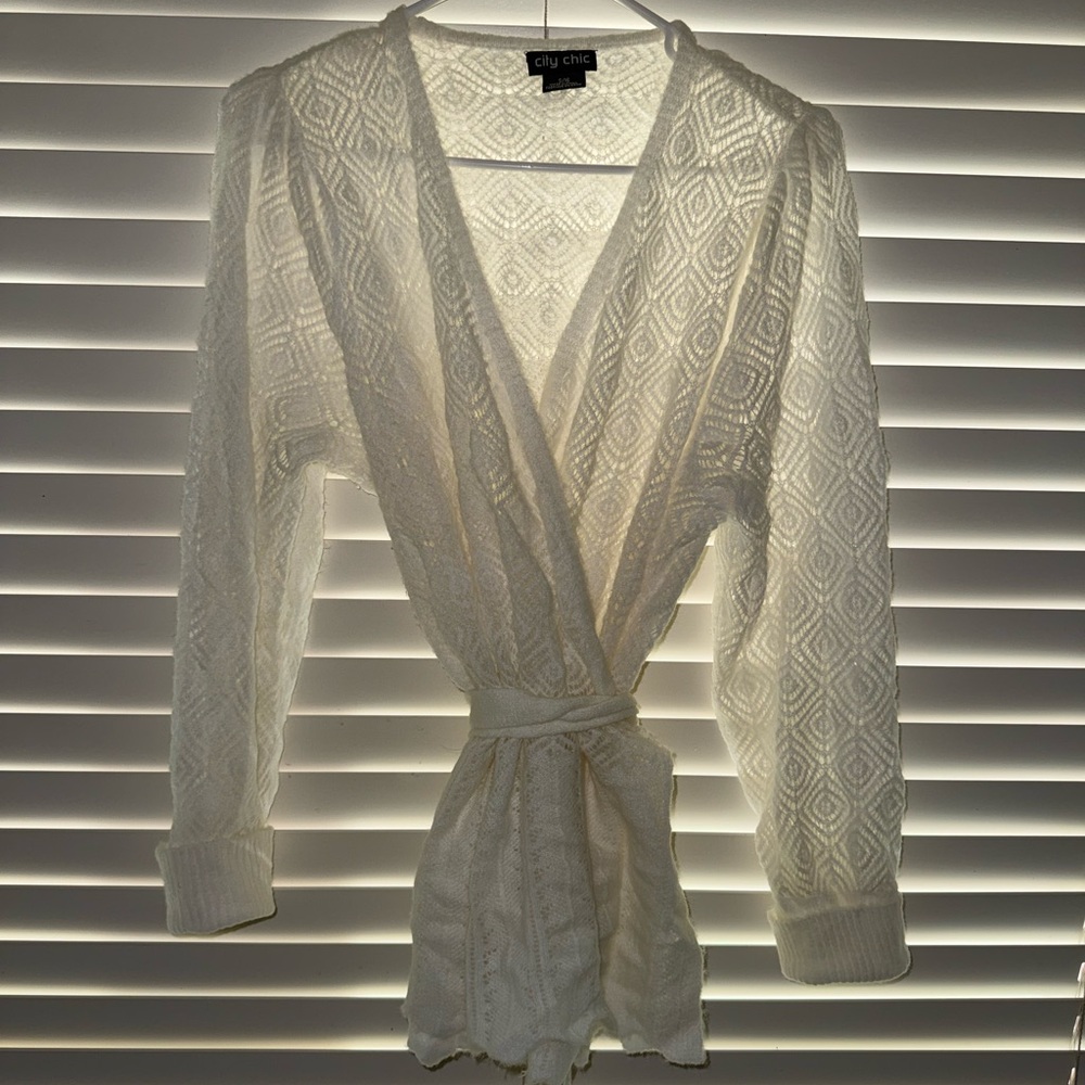 City Chic Cream Textured Wrap Robe
